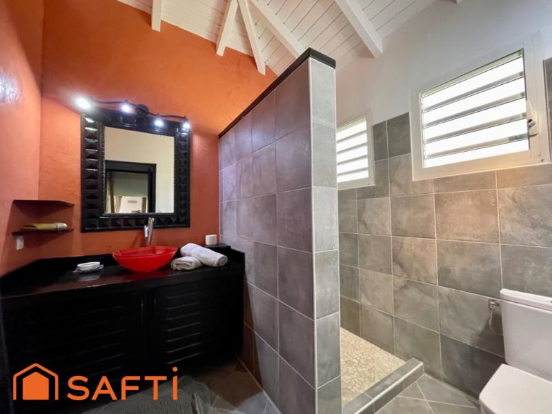 Maison - 180 m² - 6 pièces