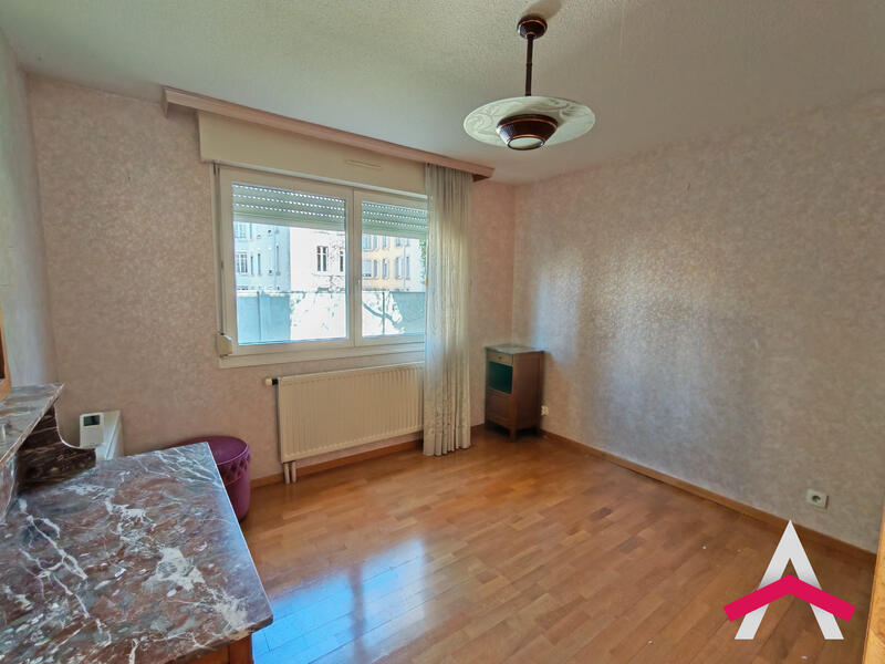 Appartement - 82 m² - 3 pièces