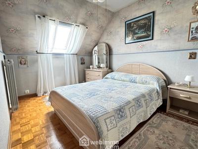 Maison - 115 m² - 6 pièces