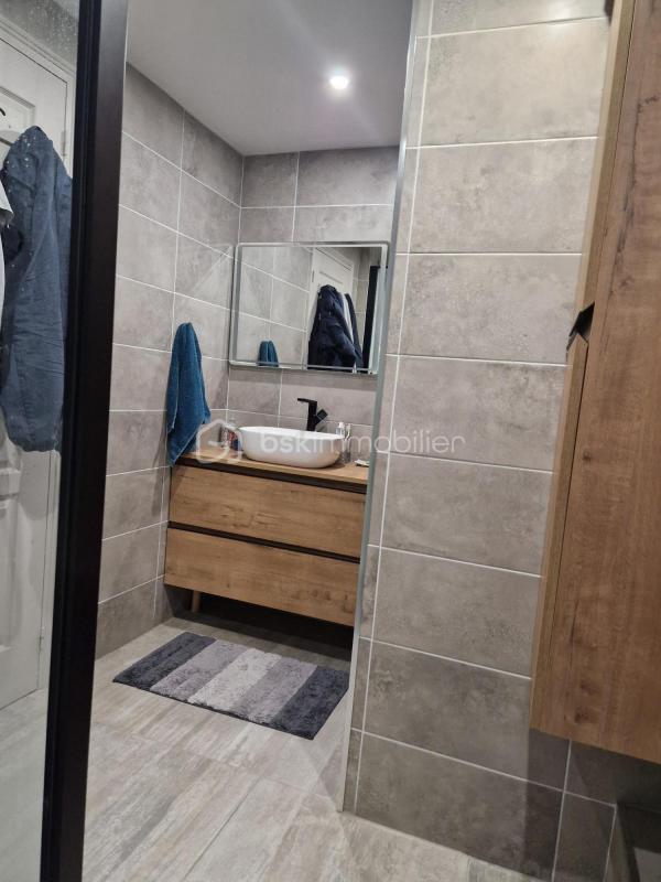 Maison jumelée - 88 m² - 4 pièces