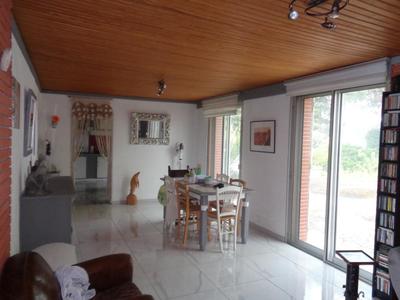 Maison - 105 m² - 4 pièces