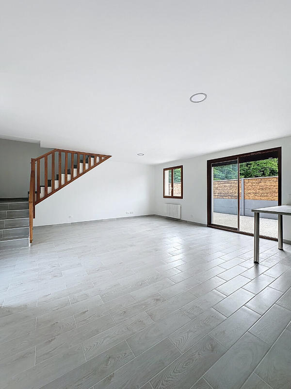 Maison - 88 m² - 3 pièces