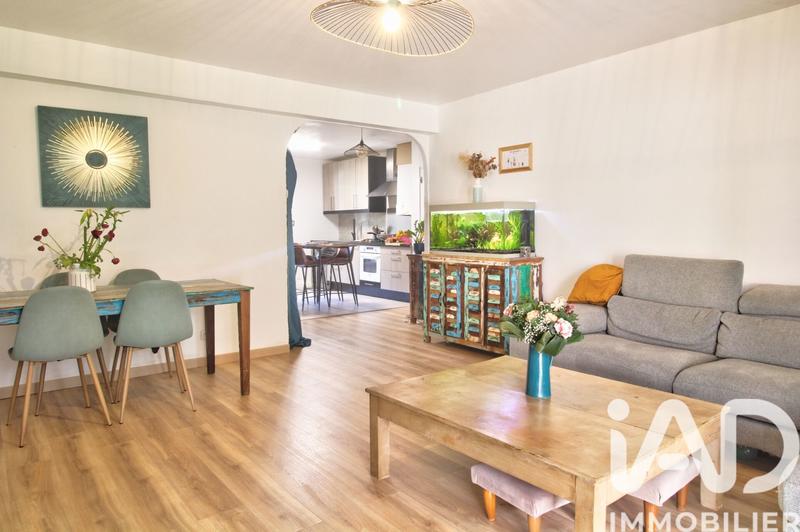 Appartement - 85 m² - 4 pièces