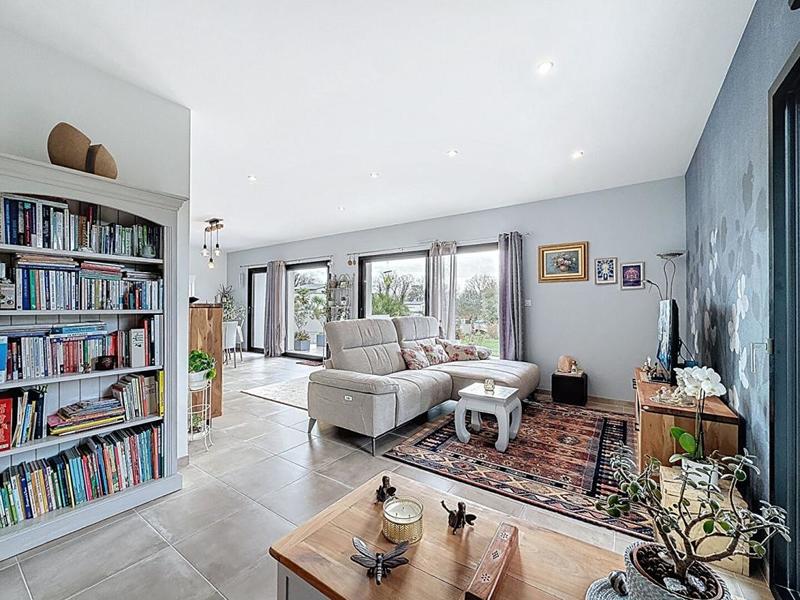 Maison - 140 m² - 6 pièces