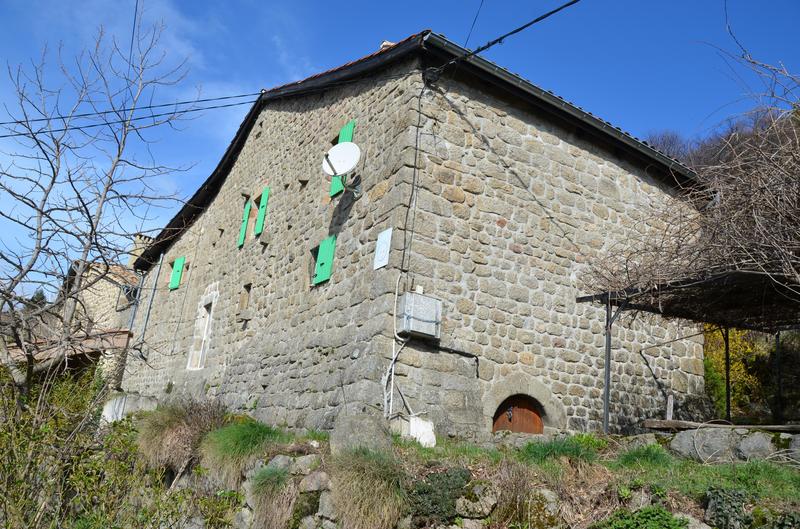 Corps de ferme - 266 m² - 11 pièces