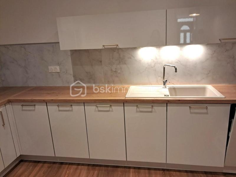 Maison ancienne - 90 m² - 8 pièces