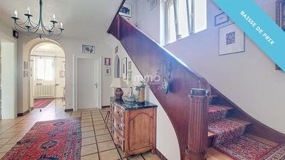 Maison bourgeoise - 277 m² - 6 pièces