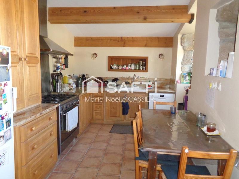 Maison - 110 m² - 5 pièces