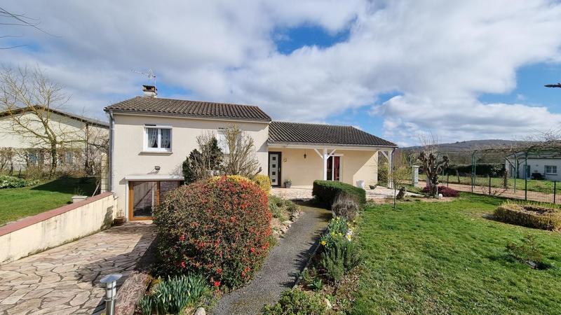 Maison - 120 m² - 7 pièces