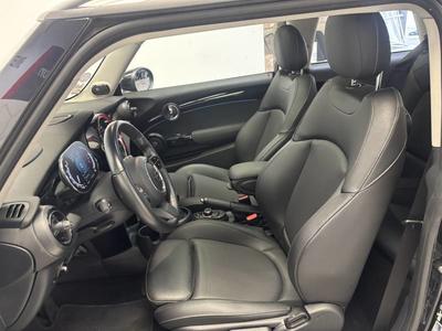 Mini Mini Hatch 3 Portes Cooper 136 ch Dkg7 Edition Premium Plus