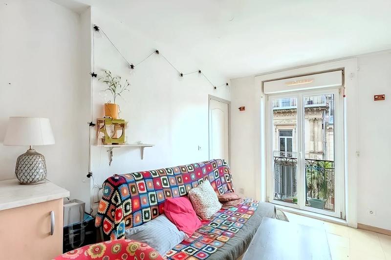 Appartement - 62 m² - 5 pièces