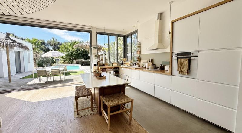 Maison d'architecte - 151 m² - 5 pièces