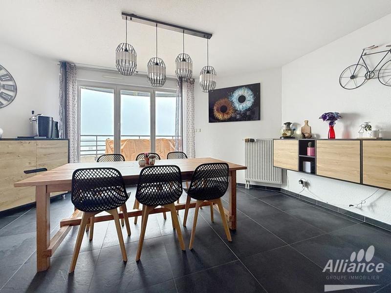 Appartement - 75 m² - 4 pièces