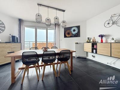 Appartement - 75 m² - 4 pièces