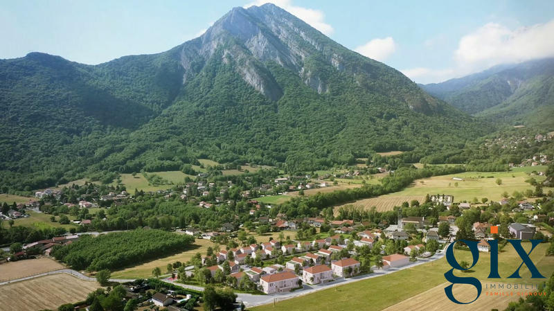 Appartement - 87 m² - 4 pièces