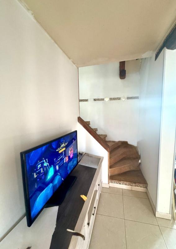 Maison - 100 m² - 6 pièces