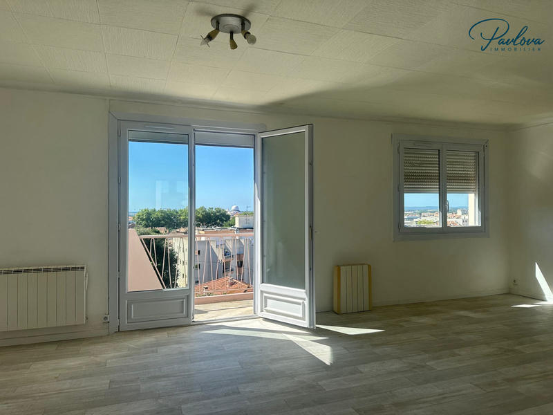 Appartement - 64 m² - 1 pièce