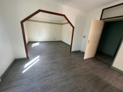 Maison - 77 m² - 4 pièces