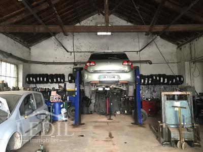 Divers - 250 m² - 1 pièce