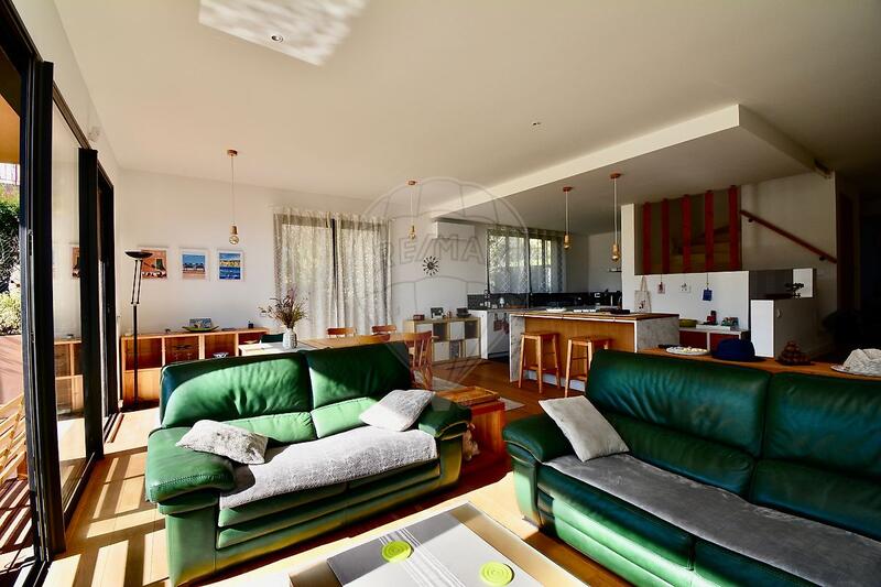 Maison - 160 m² - 5 pièces