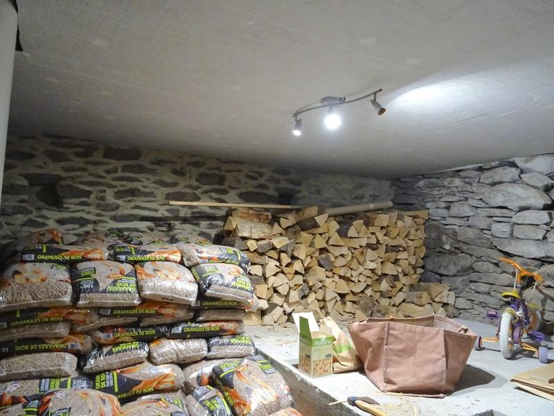 Maison en pierre - 274 m² - 8 pièces