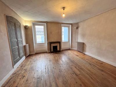 Maison de ville - 108 m² - 4 pièces