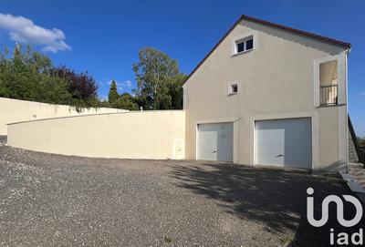 Maison - 200 m² - 8 pièces
