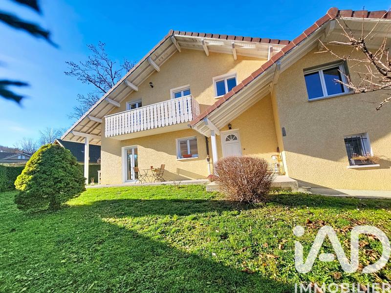 Maison - 171 m² - 6 pièces