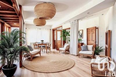 Maison de ville - 218 m² - 4 pièces