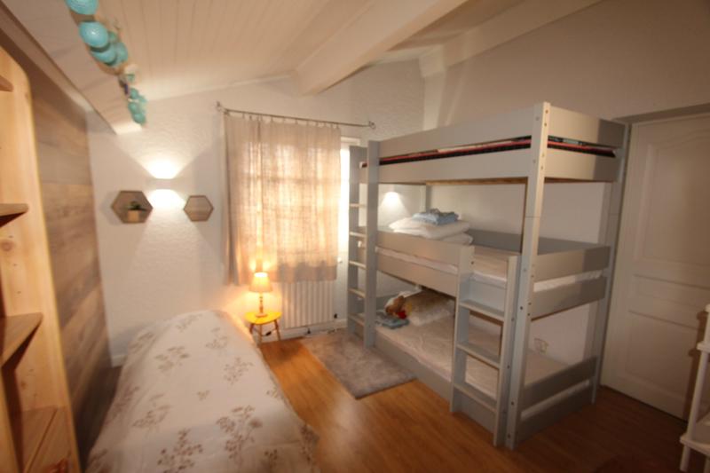 Maison - 230 m² - 10 pièces