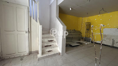 Maison - 83 m² - 5 pièces