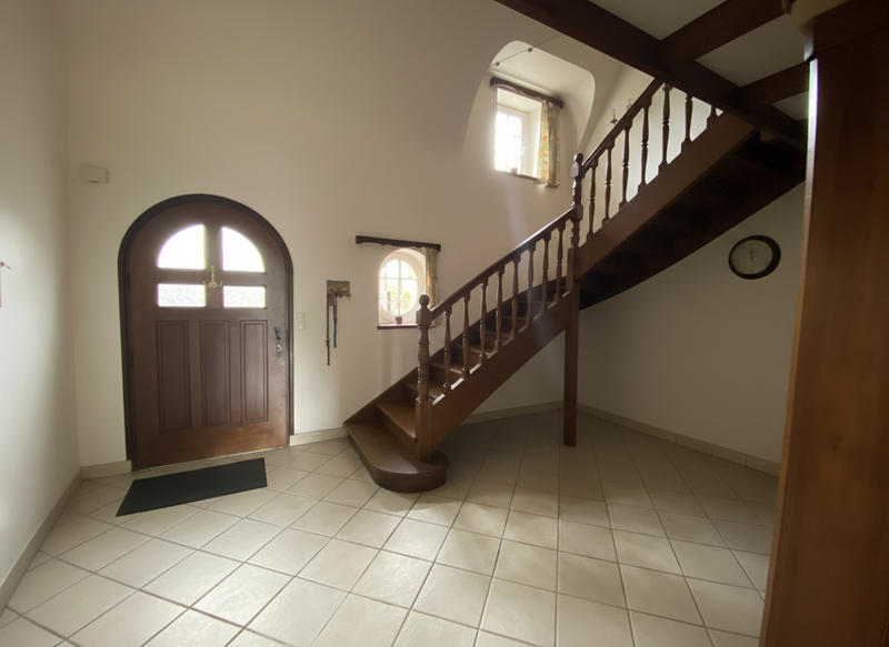 Maison - 205 m² - 8 pièces