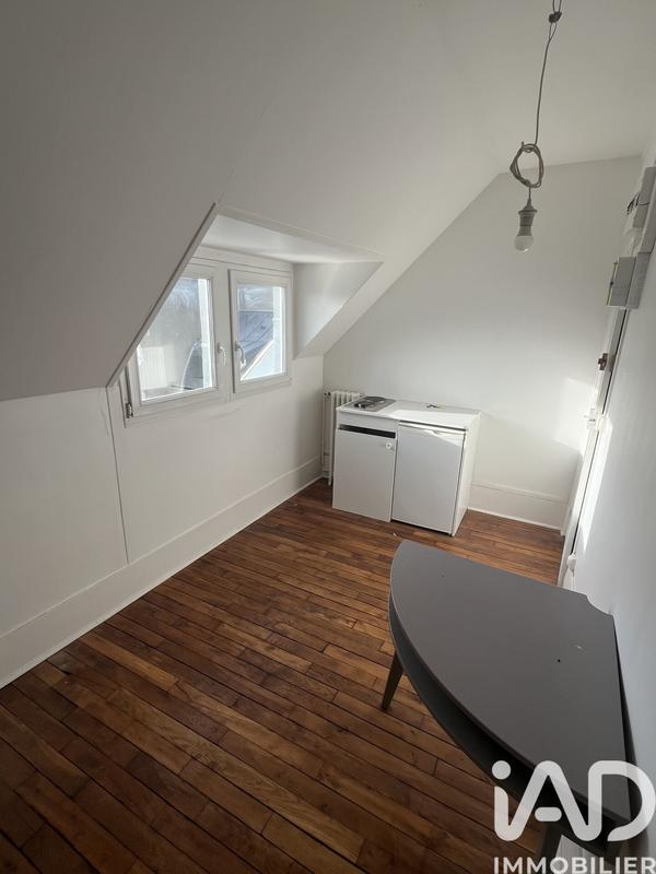 Studio - 9 m² - 1 pièce
