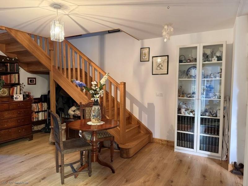 Propriété - 106 m² - 5 pièces