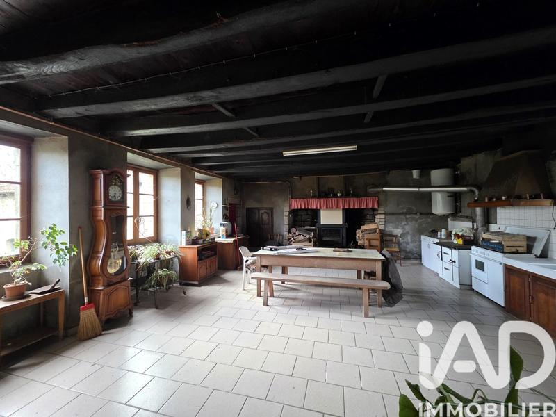 Maison de campagne - 280 m² - 9 pièces