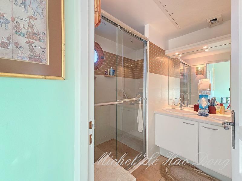 Maison - 102 m² - 4 pièces