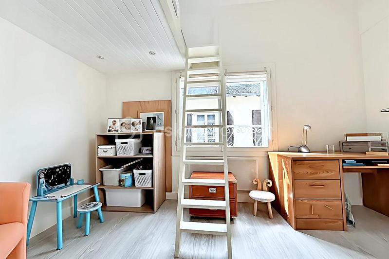 Propriété - 96 m² - 5 pièces