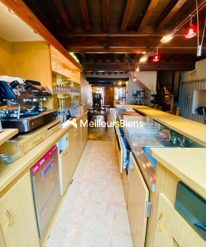 Immeuble - 259 m² - 9 pièces