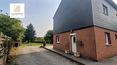 Maison - 143 m² - 5 pièces