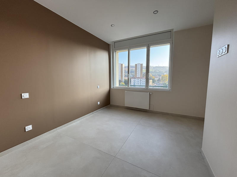 Appartement - 88 m² - 4 pièces