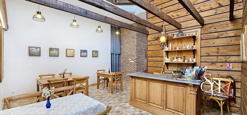 Maison - 315 m² - 6 pièces