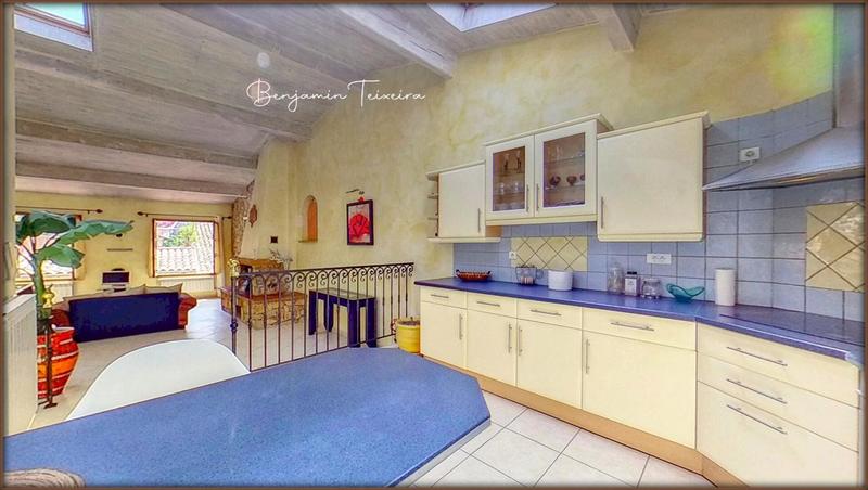 Maison - 110 m² - 4 pièces