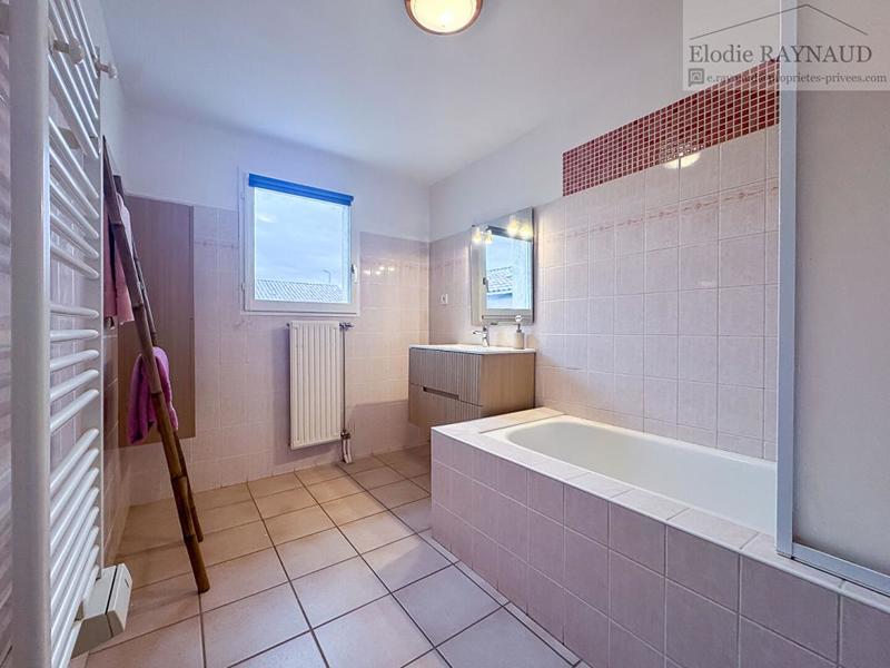 Maison - 84 m² - 4 pièces