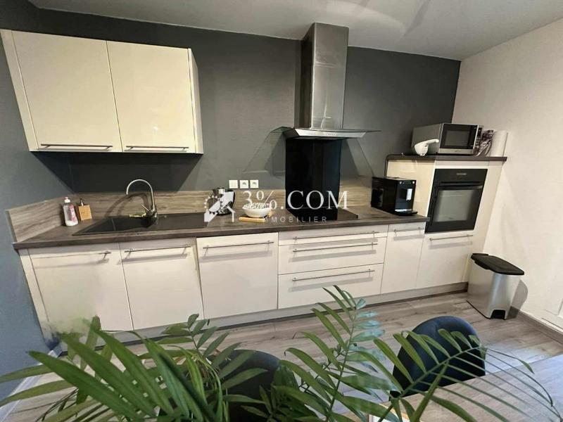 Appartement - 85 m² - 4 pièces