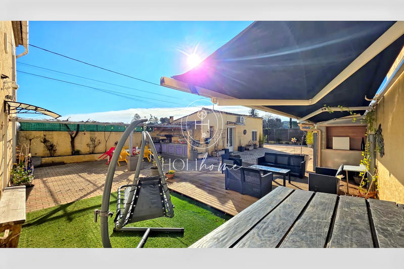 Appartement - 132 m² - 4 pièces