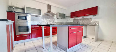 Maison - 139 m² - 4 pièces