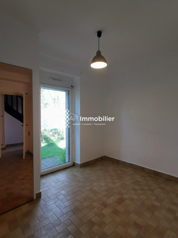 Maison - 105 m² - 4 pièces