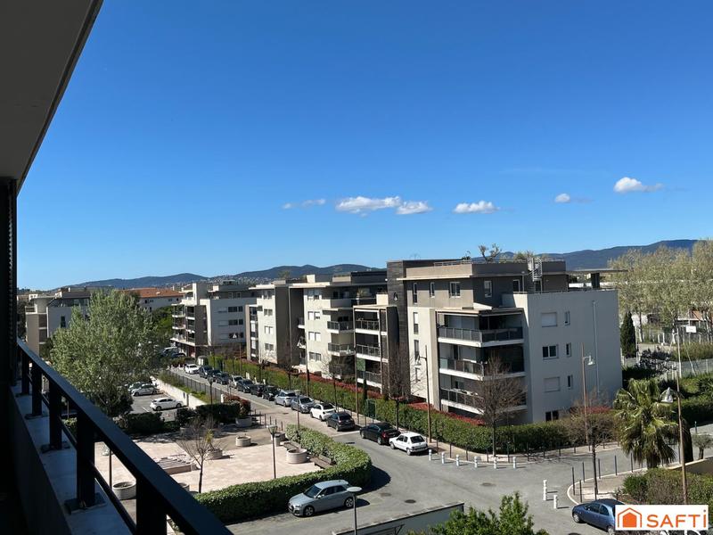 Appartement - 62 m² - 3 pièces