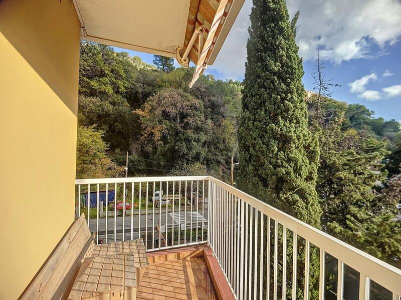 Appartement - 106 m² - 4 pièces