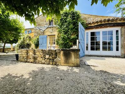 Mas - 136 m² - 5 pièces